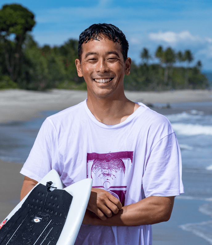 粂浩平氏